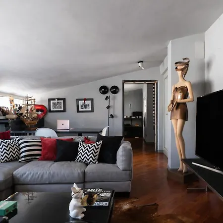 Interno Dieci